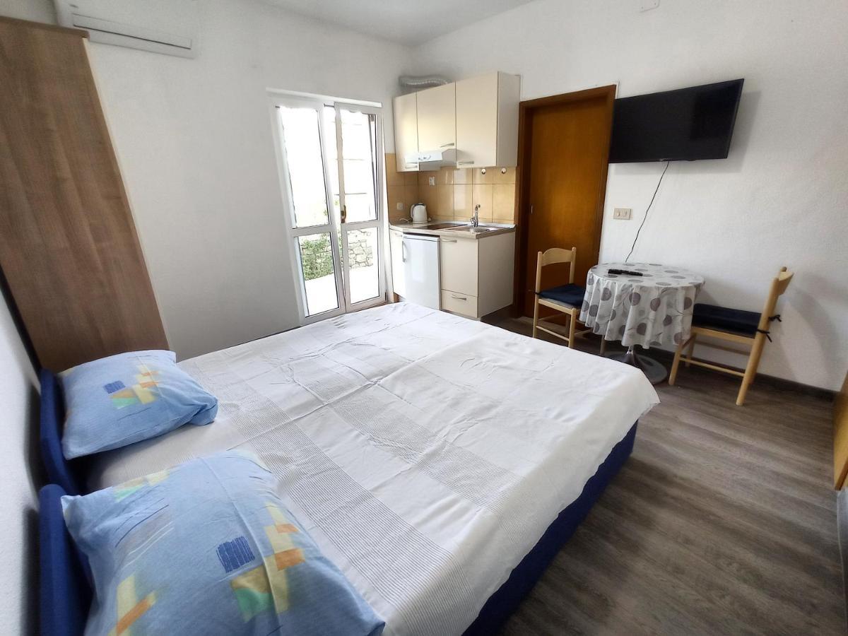 Apartament Casa Del Olivo Tučepi Zewnętrze zdjęcie
